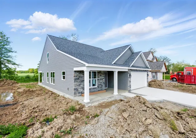 2nd image of 10255 Tirian Pl, Fort Wayne, IN 46835 | MLS# 202511277
