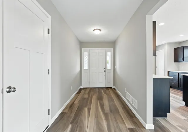 3rd image of 10255 Tirian Pl, Fort Wayne, IN 46835 | MLS# 202511277