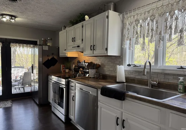 5th image of 365 E Boyd Lane, Bedford, IN 47421 | MLS# 202514849