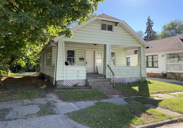 Homes for sale in South Bend, IN | 1514 Van Buren St, South Bend, IN 46628 | MLS# 202516204