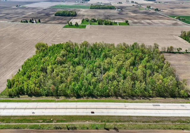 5th image of 13815 Branstrator Rd, Yoder, IN 46798 | MLS# 202517045