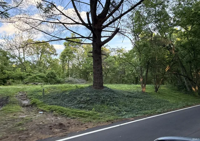 Photo 4 of Land for sale at 6401 Middle Mount Vernon Rd, Evansville, IN 47712 | MLS# 202518544 | Listing updated on 2026-05-12