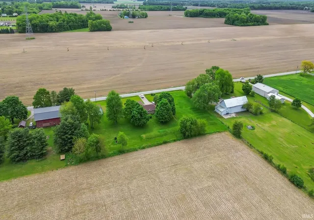 5th image of 56729 Tulip Rd, New Carlisle, IN 46552 | MLS# 202519441