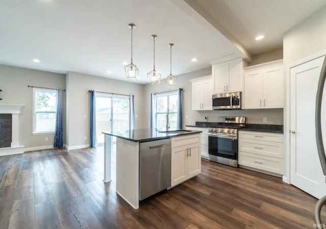 Photo 3 of Manufactured home for sale at 2610 Nature View Dr, Warsaw, IN 46582 | MLS# 202520634 | Listing updated on 2026-07-13