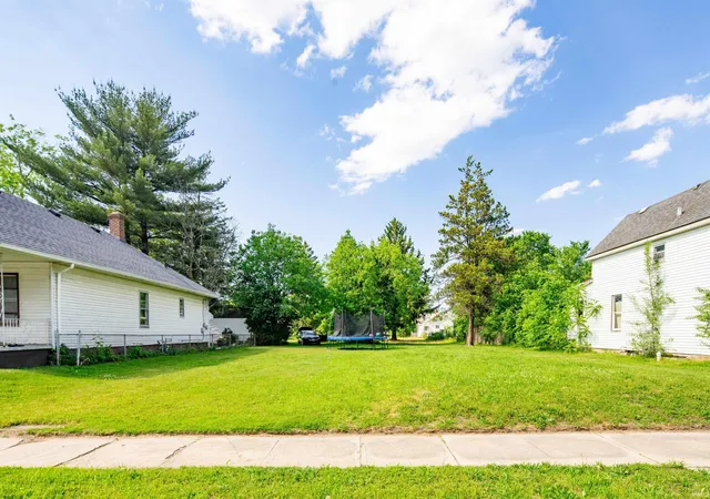 Photo 3 of Land for sale at 514 College & 184 Vacant Lots St, South Bend, IN 46628 | MLS# 202520690 | Listing updated on 2025-06-03