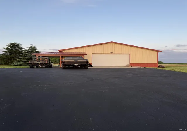 3rd image of 5533 N 150 E Rd, Urbana, IN 46990 | MLS# 202521012