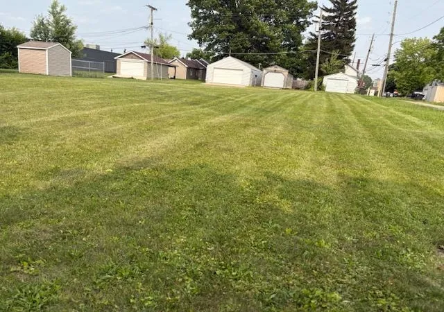 2nd image of 1918 S Harrison St, Fort Wayne, IN 46802 | MLS# 202522378
