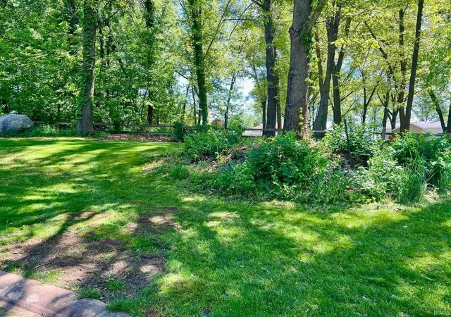 2nd image of 55420 Forest Cove Ct, New Carlisle, IN 46552 | MLS# 202523847