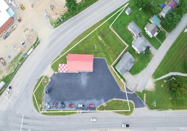 Homes for sale in Richmond, IN | 2700 Williamsburg Pike, Richmond, IN 47374 | MLS# 202527289