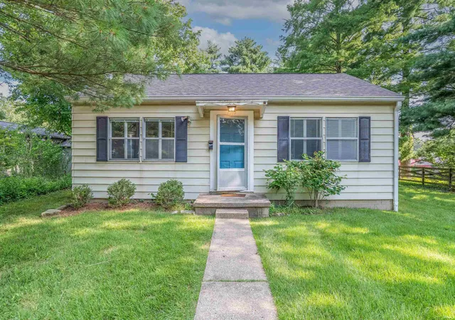 Homes for sale in Bloomington, IN | 1605 E University St, Bloomington, IN 47401 | MLS# 202531938