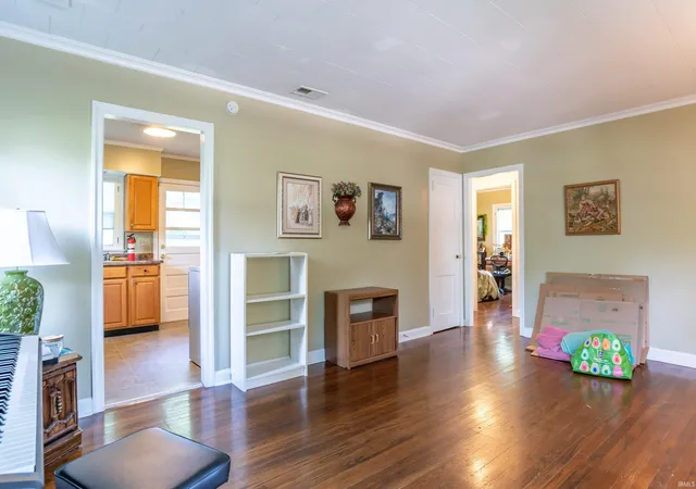 Homes for sale in Bloomington, IN | 1605 E University St, Bloomington, IN 47401 | MLS# 202531938