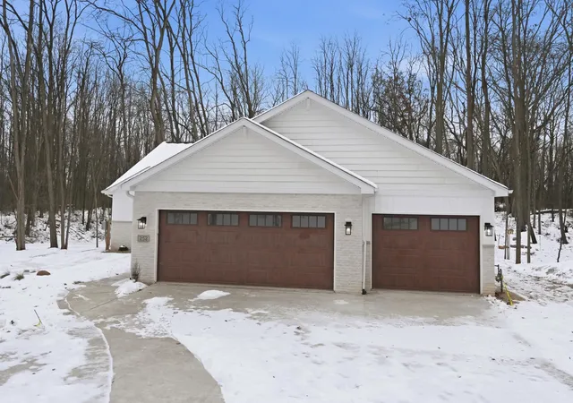 Homes for sale in Fremont, IN | 252 Lane 650 A, Snow Lake, Fremont, IN 46737 | MLS# 202533272