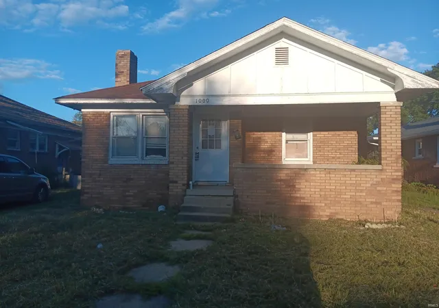 4th image of 1000 S 19Th St, Terre Haute, IN 47802 | MLS# 202536059