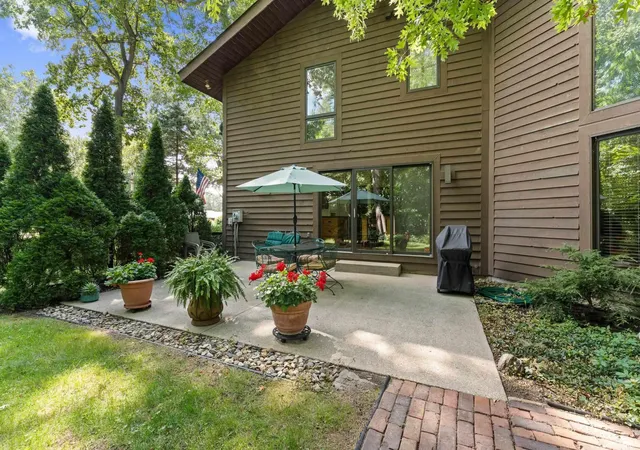 Photo 4 of Manufactured home for sale at 14370 State Rd 23 Hwy, Granger, IN 46530 | MLS# 202536189 | Listing updated on 2026-09-08