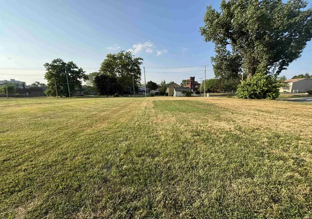 Land for sale at 739 E Washington Blvd, Fort Wayne, IN 46802 | MLS# 202536810