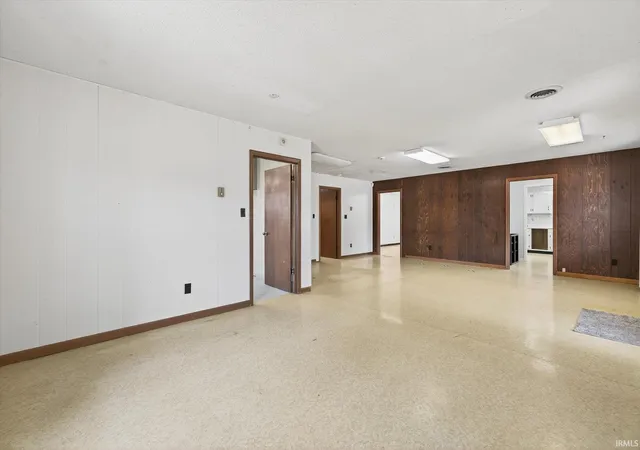 5th image of 2082 W State Rd 54, Bloomfield, IN 47424 | MLS# 202537399