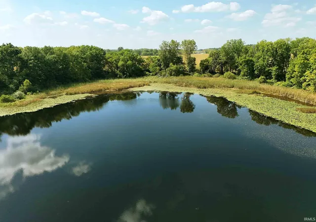 Homes for sale in Fremont, IN | 7050 N Van Guilder Rd, Fremont, IN 46737 | MLS# 202538125