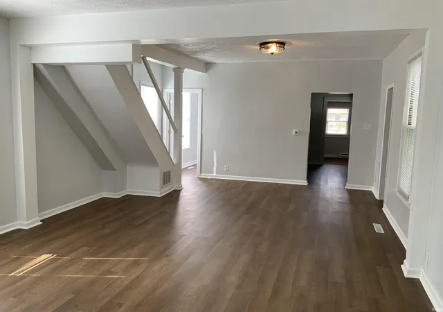 2nd image of 1017 S 23rd St, South Bend, IN 46615 | MLS# 202539789