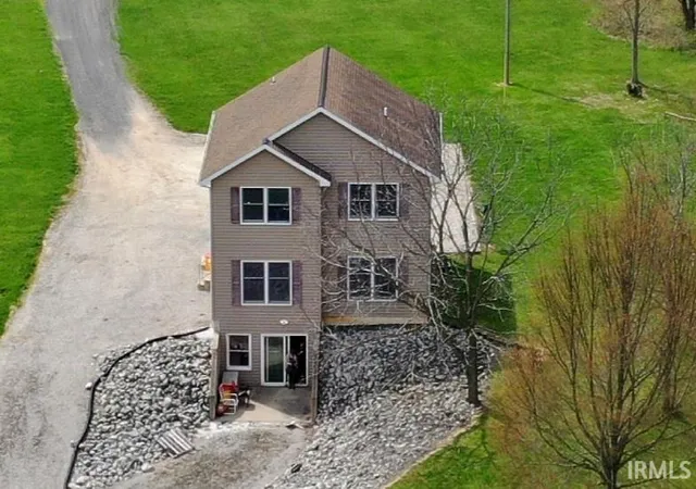 Photo 4 of Manufactured home for sale at 8230 N State Rd 13, Syracuse, IN 46567 | MLS# 202539941 | Listing updated on 2026-09-12