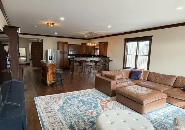 4th image of 114 W Walnut St #201, Kokomo, IN 46901 | MLS# 202540062