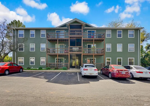 Photo 1 of Condo for sale at 3220 E John Hinkle Pl #B, Bloomington, IN 47408 | MLS# 202540763 | Listing updated on 2026-05-29