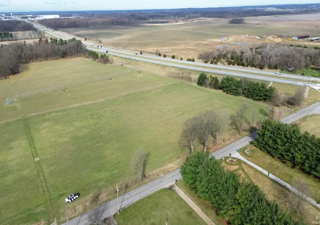 3rd image of 52611 County Road 21, Bristol, IN 46507 | MLS# 202540832