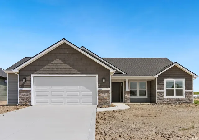 2nd image of 5038 Chickadee Dr, Woodburn, IN 46797 | MLS# 202541965
