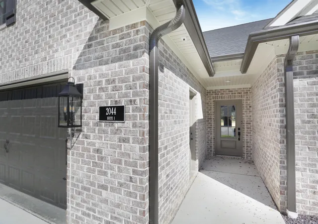 Homes for sale in Evansville, IN | 2044 Briar Meadows Dr #1, Evansville, IN 47711 | MLS# 202542376