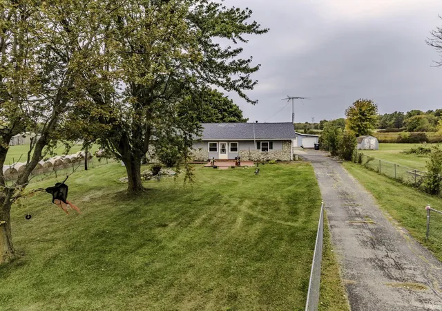 Photo 3 of Sale Pending at 134 N 1200 West, Parker City, IN 47368 | MLS# 202542583 | Listing updated on 2026-07-17