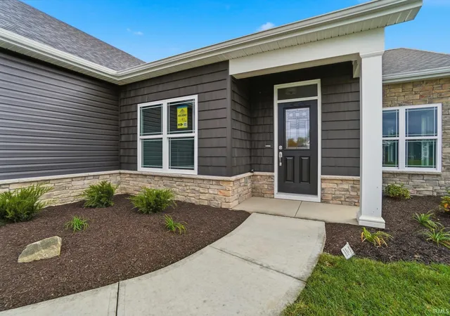 Photo 3 of Manufactured home for sale at 14120 Hughies Cvs, Fort Wayne, IN 46845 | MLS# 202543367 | Listing updated on 2026-10-05
