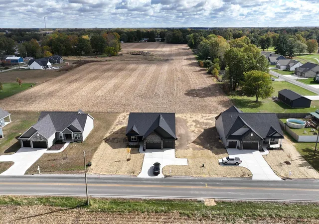 31st image of 3580 N West Shafer Dr, Monticello, IN 47960 | MLS# 202543375