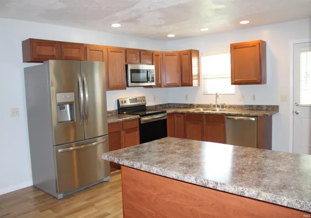 Photo 2 of Manufactured home for sale at 12620 Kenai Dr, Evansville, IN 47725 | MLS# 202543382 | Listing updated on 2026-06-23