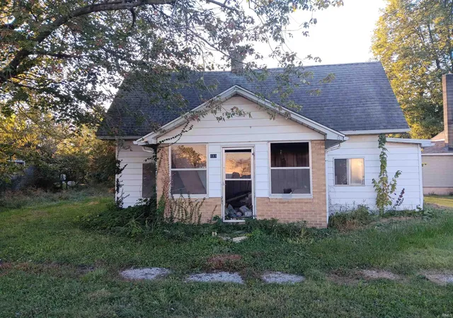 Photo 1 of Manufactured home for sale at 113 S Walnut St, Hymera, IN 47855 | MLS# 202543984 | Listing updated on 2026-09-01