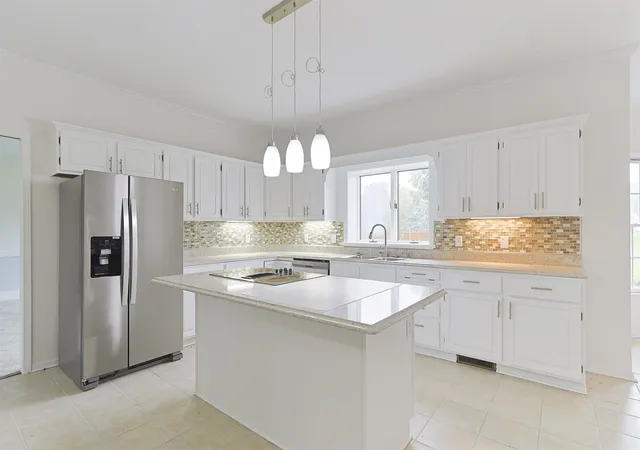 4th image of 17866 Bellows Falls Dr, South Bend, IN 46614 | MLS# 202544430