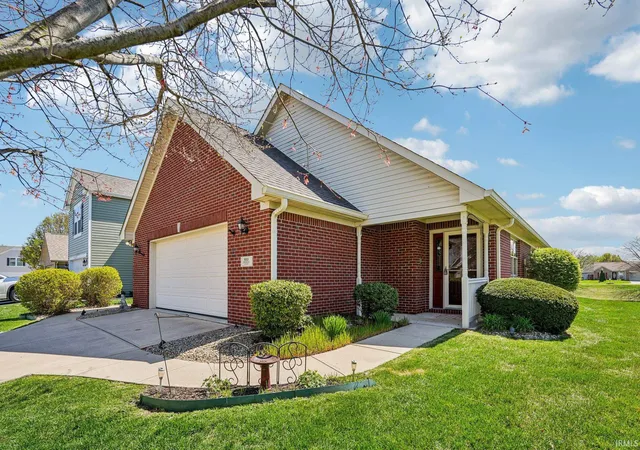 1st image of 933 Amesbury Ct, Indianapolis, IN 46217 | MLS# 202544443