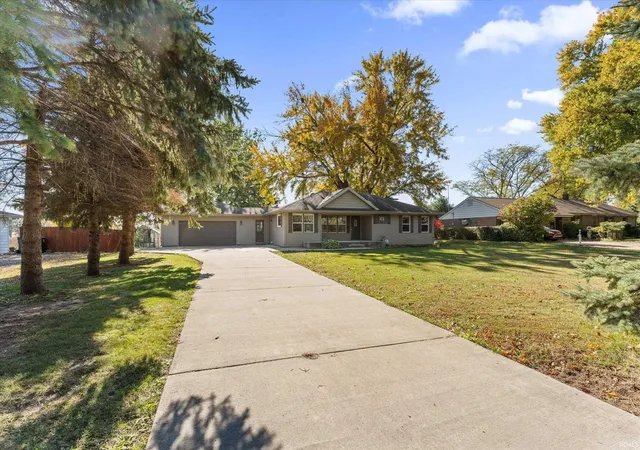 Photo 2 of Sale Pending at 16170 Jackson Rd, Mishawaka, IN 46544 | MLS# 202544578 | Listing updated on 2026-05-11