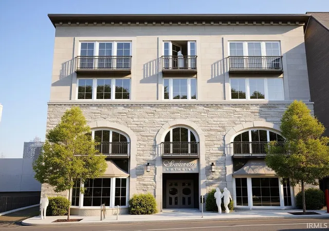13th image of 115 N Washington St Unit 203 #203, Bloomington, IN 47408 | MLS# 202545862