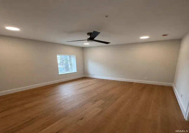 4th image of 115 N Washington St Unit 202 #202, Bloomington, IN 47408 | MLS# 202545870