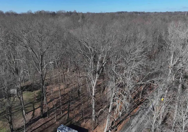 Photo 4 of Land for sale at 449 Hesmer Rd, Evansville, IN 47711 | MLS# 202546132 | Listing updated on 2026-05-11