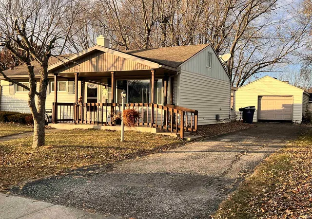 3rd image of 508 W Wharton Dr, Marion, IN 46952 | MLS# 202546804