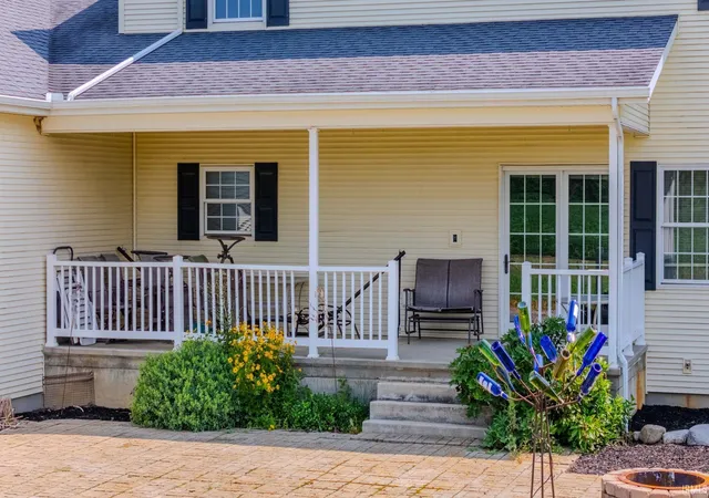 Photo 3 of Manufactured home for sale at 5132 N 600 West, Wabash, IN 46992 | MLS# 202547128 | Listing updated on 2026-08-03