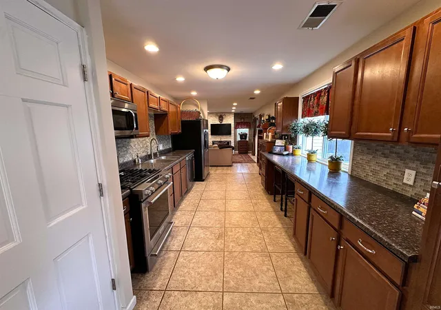 Homes for sale in Monticello, IN | 11044 N Landings Rd, Monticello, IN 47960 | MLS# 202547298