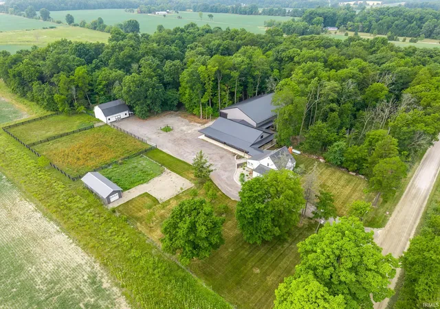 Photo 2 of Manufactured home for sale at 5134 County Rd 64, Spencerville, IN 46788 | MLS# 202547960 | Listing updated on 2026-08-03