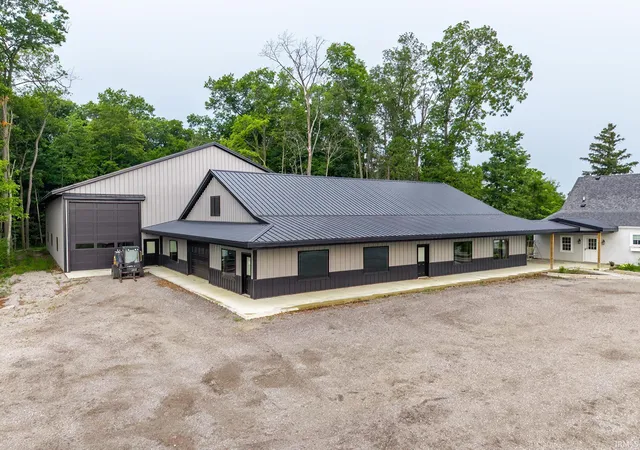 Photo 4 of Manufactured home for sale at 5134 County Rd 64, Spencerville, IN 46788 | MLS# 202547960 | Listing updated on 2026-08-03
