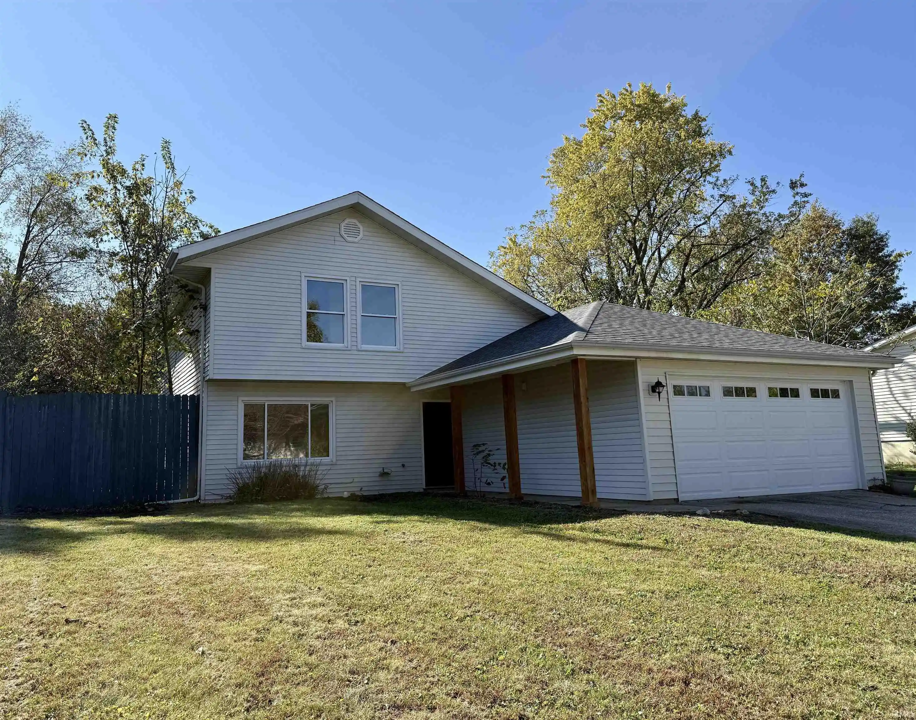 Manufactured home for sale at 802 E Allendale Dr, Bloomington, IN 47401 | MLS# 202548140