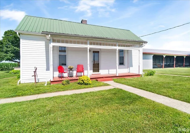 Photo 3 of Single family home for sale at 4833 N Shiloh Church Rd, Patoka, IN 47666 | MLS# 202548282 | Listing updated on 2026-09-20