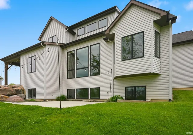 4th image of 16467 Quarry Blvd, Huntertown, IN 46748 | MLS# 202548285