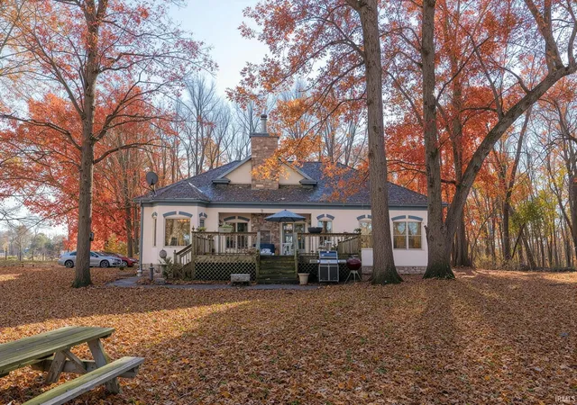 Photo 4 of Sale Pending at 9301 E Division Rd, Mill Creek, IN 46365 | MLS# 202548634 | Listing updated on 2026-09-26