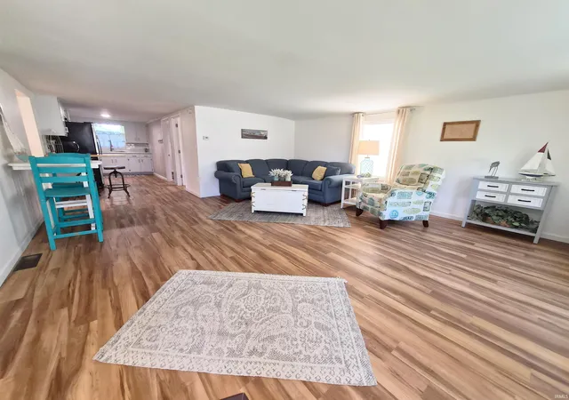 2nd image of 41 Ems D18c Ln, Syracuse, IN 46567 | MLS# 202549136