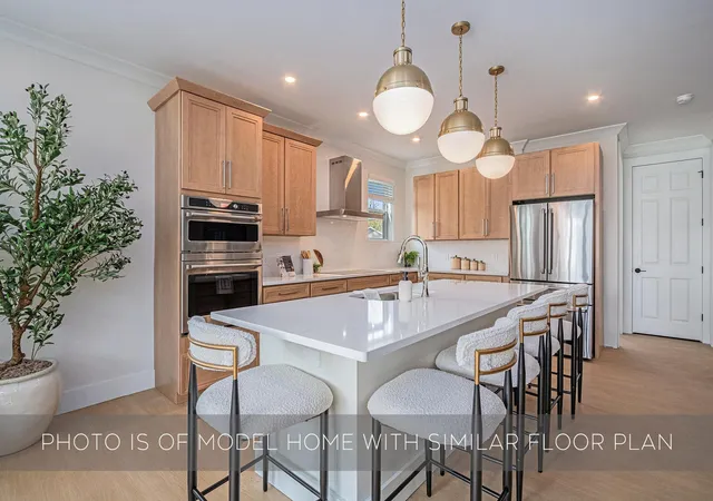 Photo 4 of Manufactured home for sale at 715 Saint Peter St, South Bend, IN 46617 | MLS# 202549170 | Listing updated on 2026-10-13